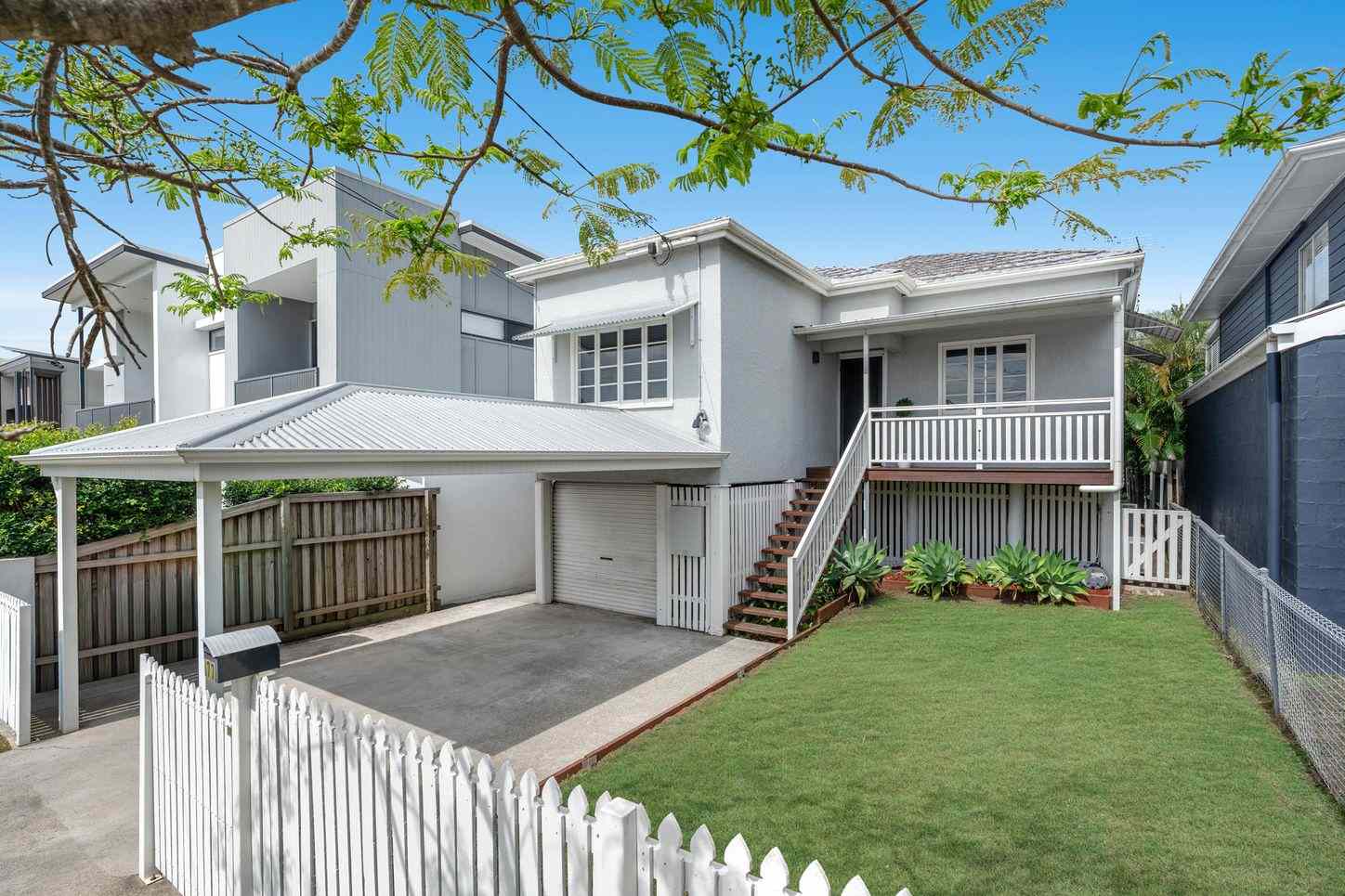 Prop-GPT: House: QLD Carina, QLD 4152 77 Orana Street, CARINA, QLD 4152 - House for Sale - harcourts.net