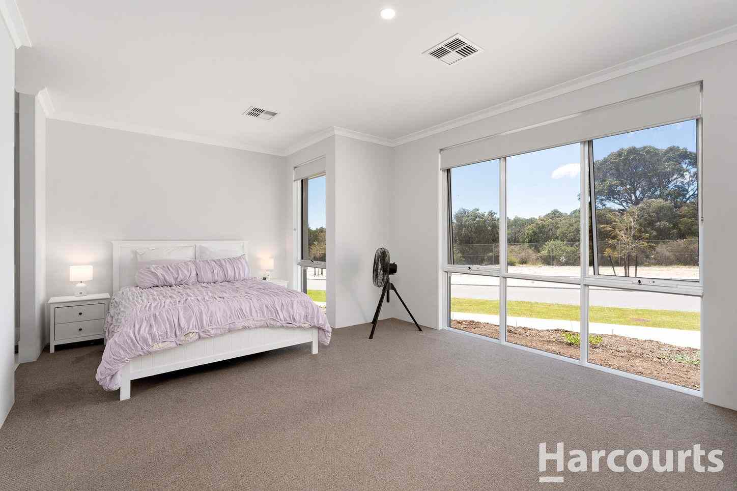 Prop-GPT: House: WA Dawesville, WA 6211 104 Dandaragan Drive, DAWESVILLE, WA 6211 - House for Sale - harcourts.net