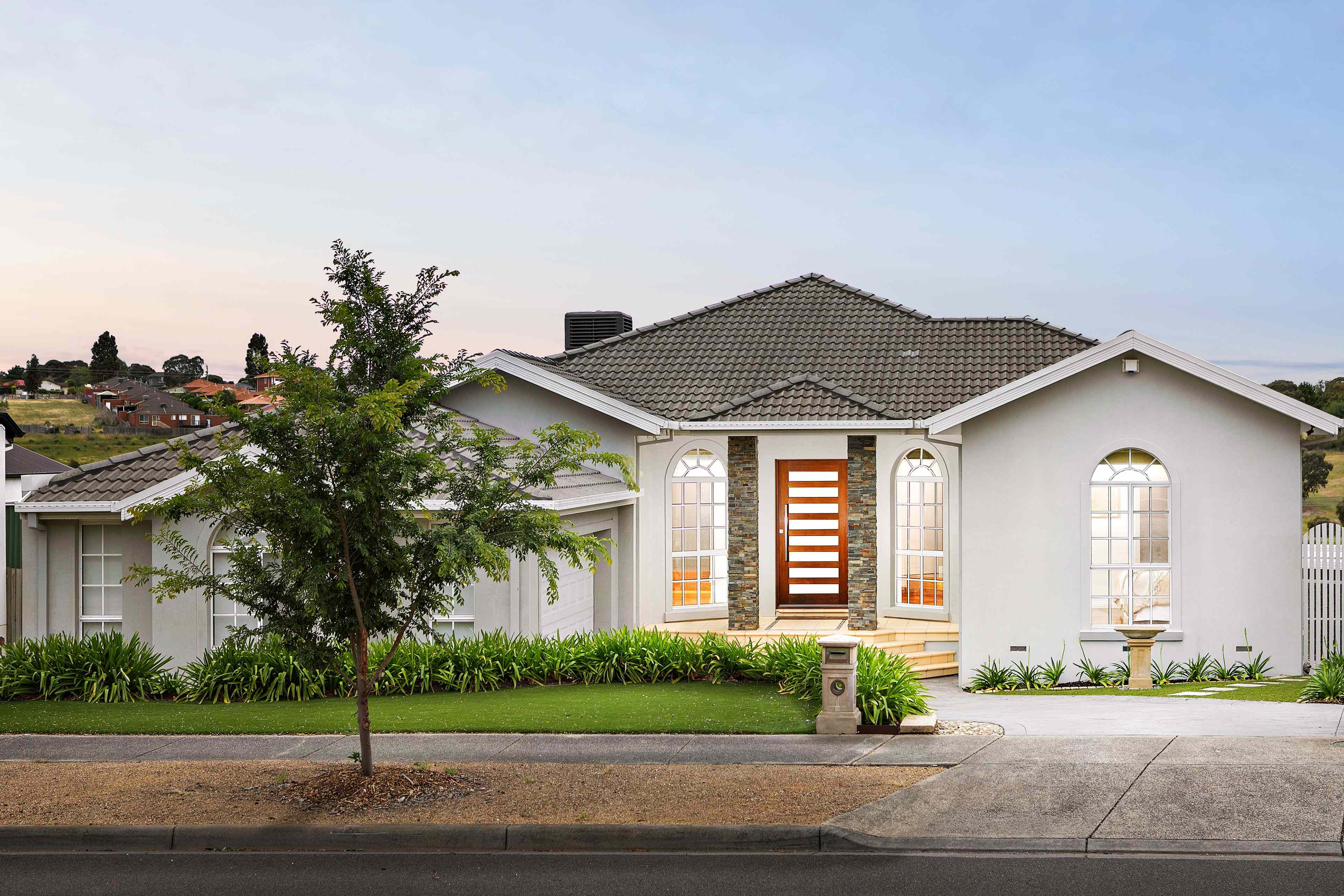 Prop-GPT: House: VIC Greenvale, VIC 3059 Resort-Style Family Entertainer with Pool, Alfresco & Scenic Views