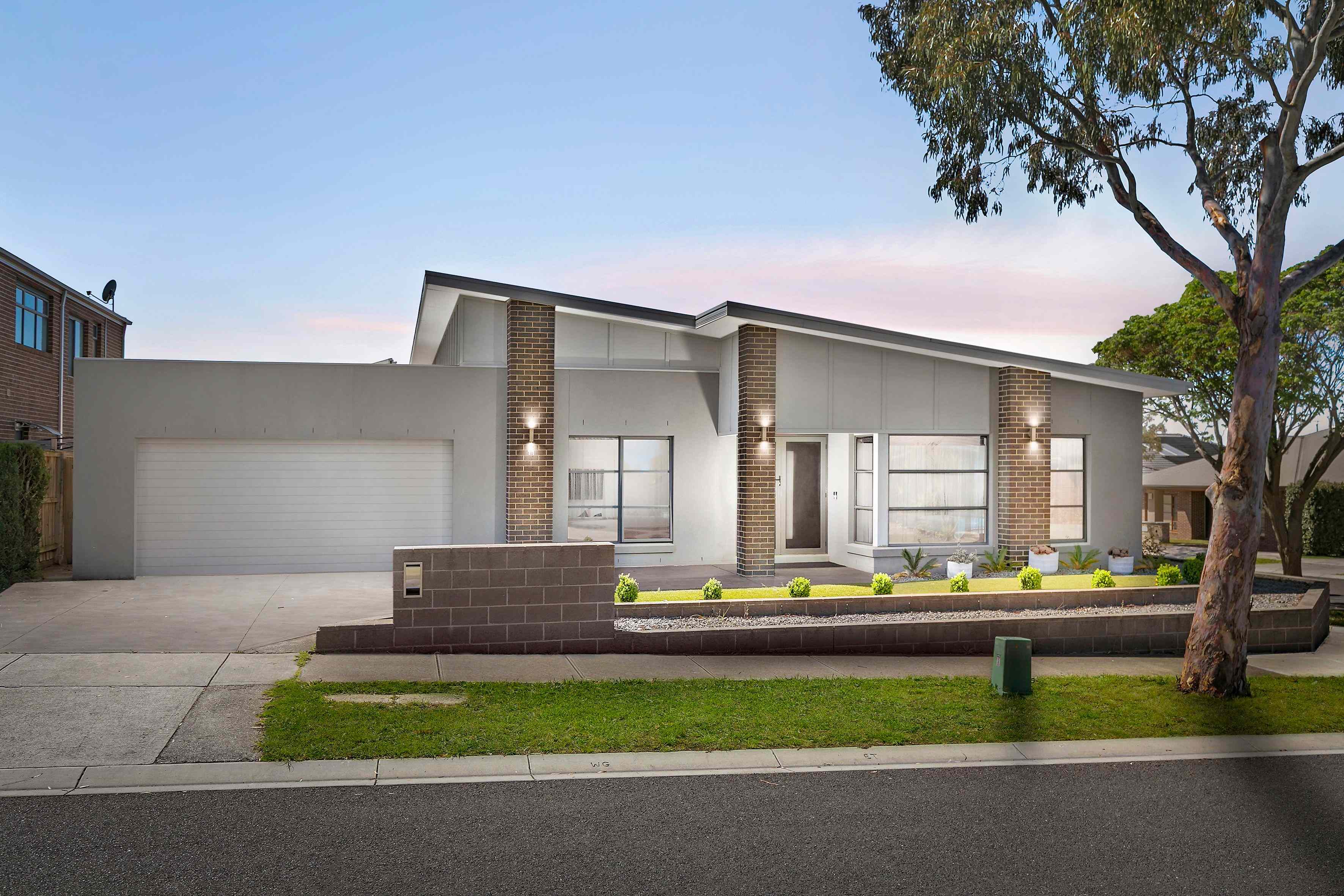 Prop-GPT: House: VIC Greenvale, VIC 3059 Sophisticated Family Living in the Prestigious Providence Estate