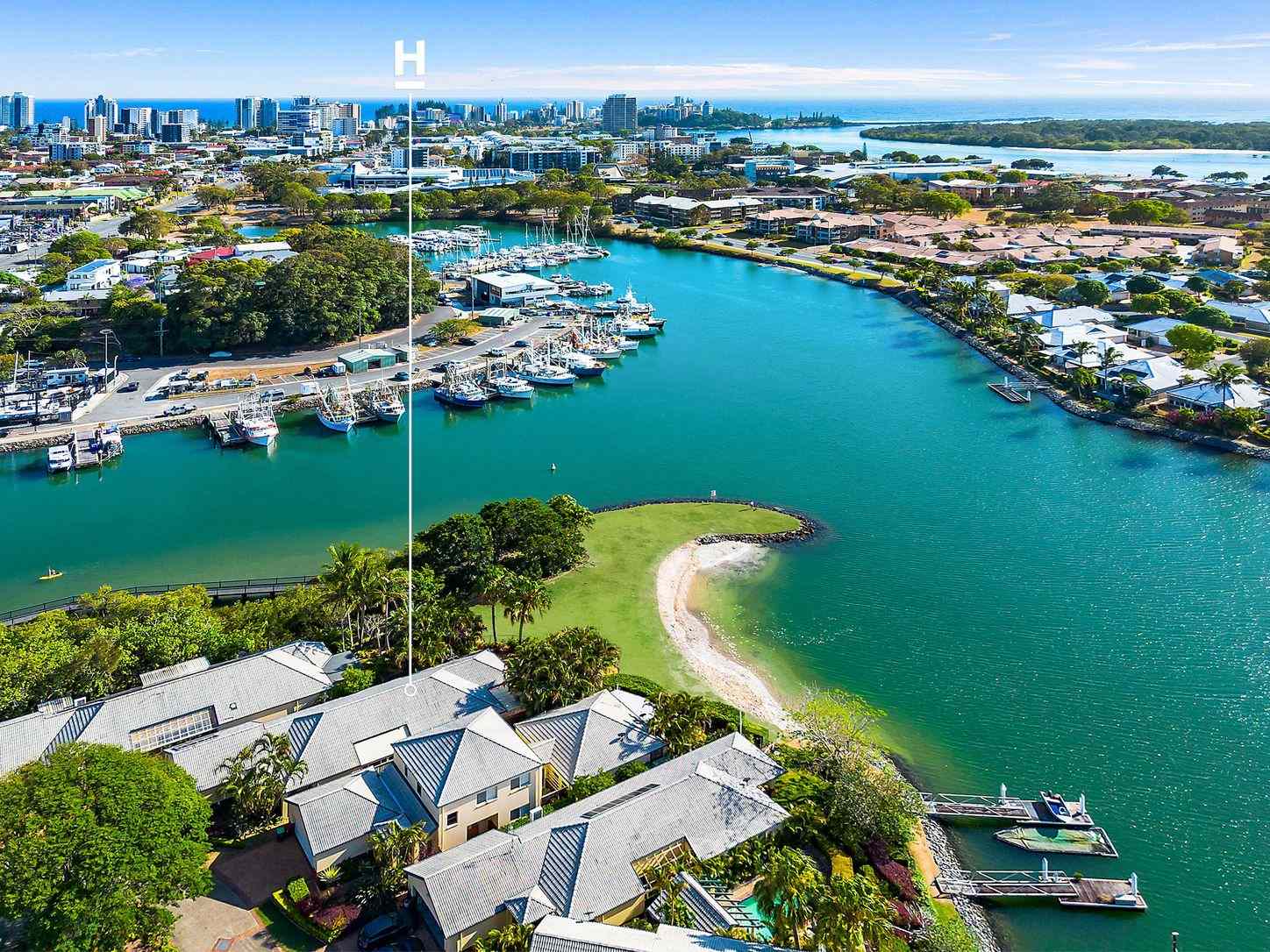 Prop-GPT: House: NSW Tweed Heads, NSW 2485 196 Mariners Drive West, TWEED HEADS, NSW 2485 - House for Sale - harcourts.net