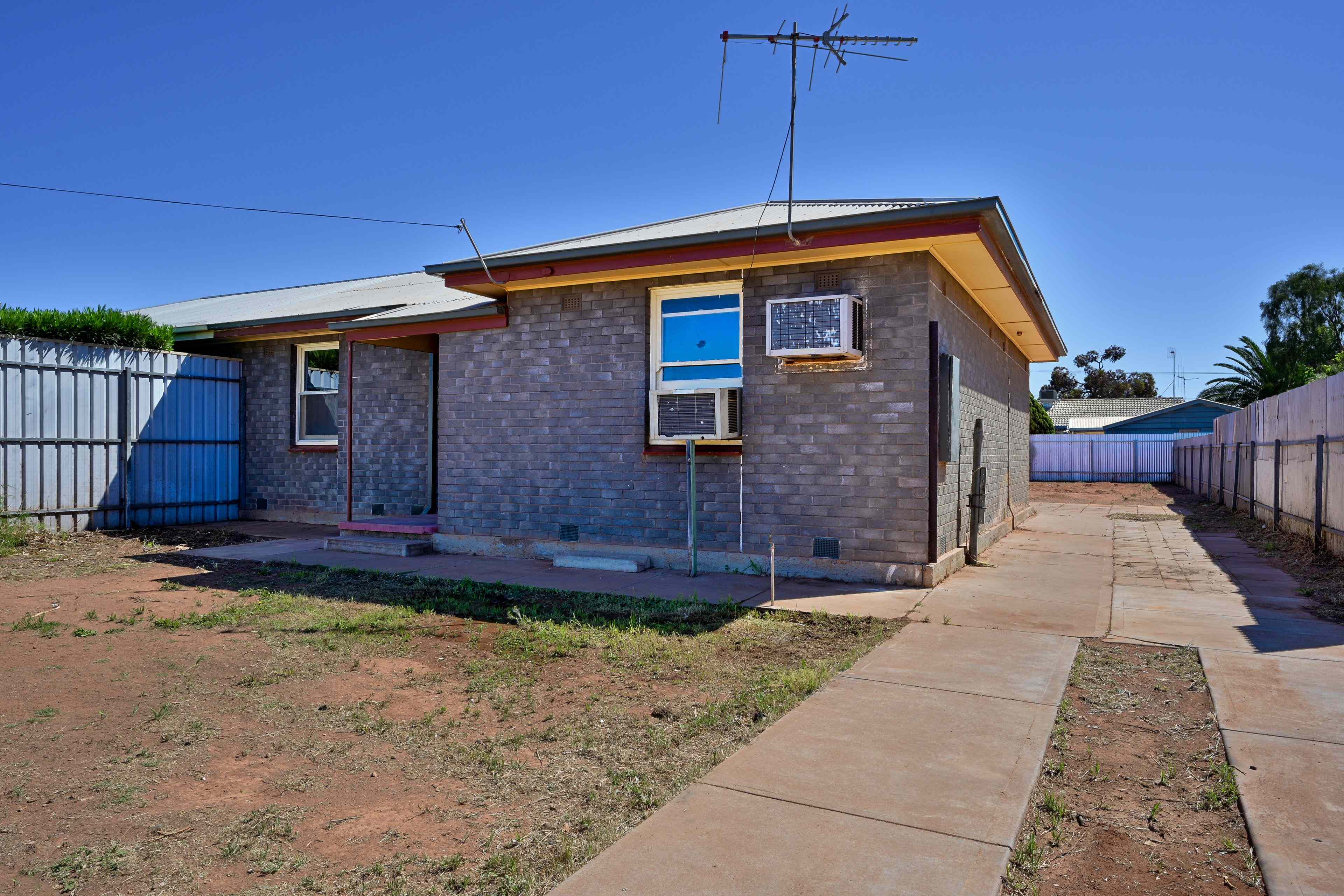 RENOVATORS DELIGHT: SA Whyalla Stuart, SA 5608 House | Prop-GPT the AI-Powered Property Portal