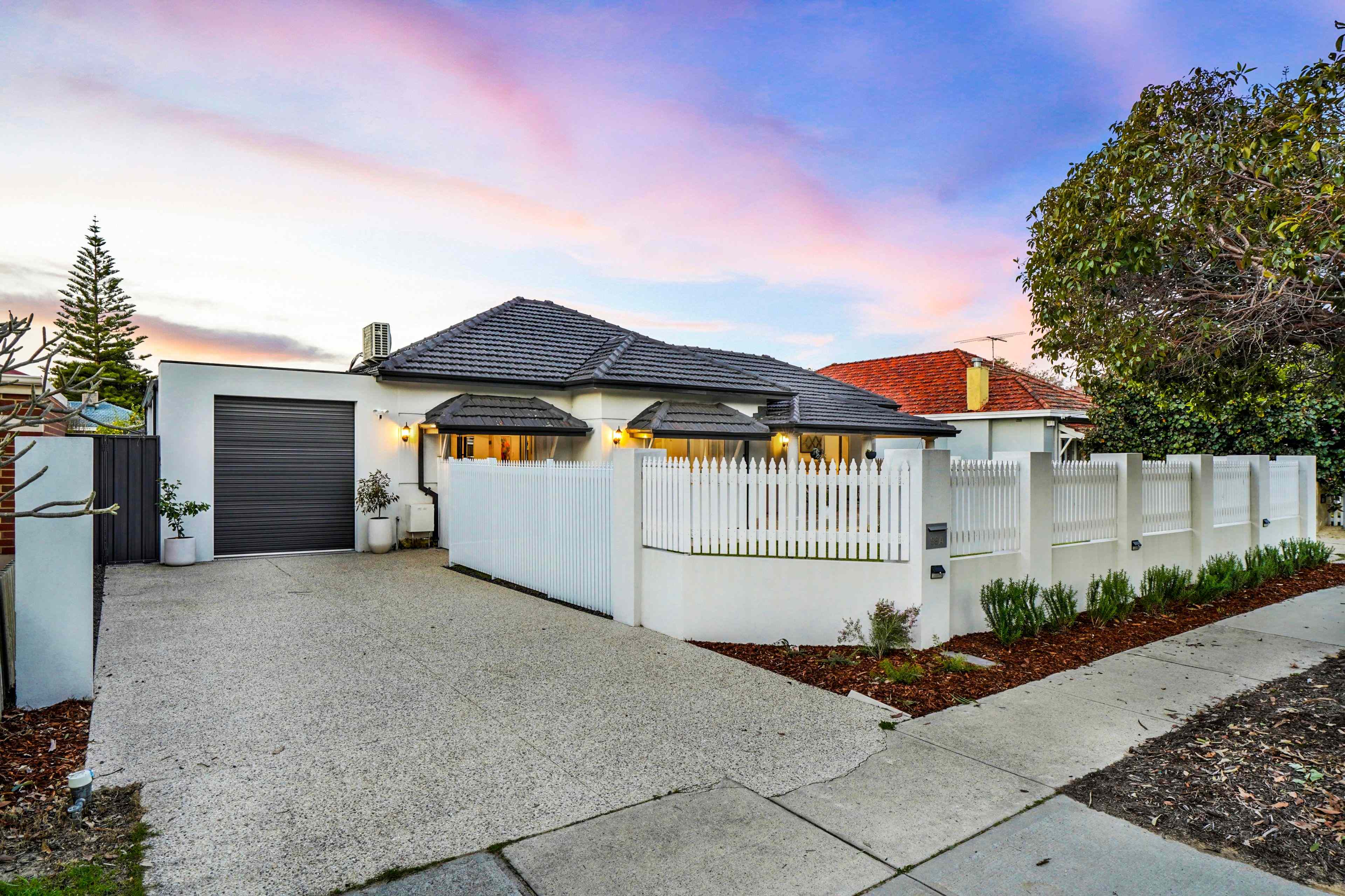 Prop-GPT: House: WA Inglewood, WA 6052 Character Charmer & Modern Comforts!