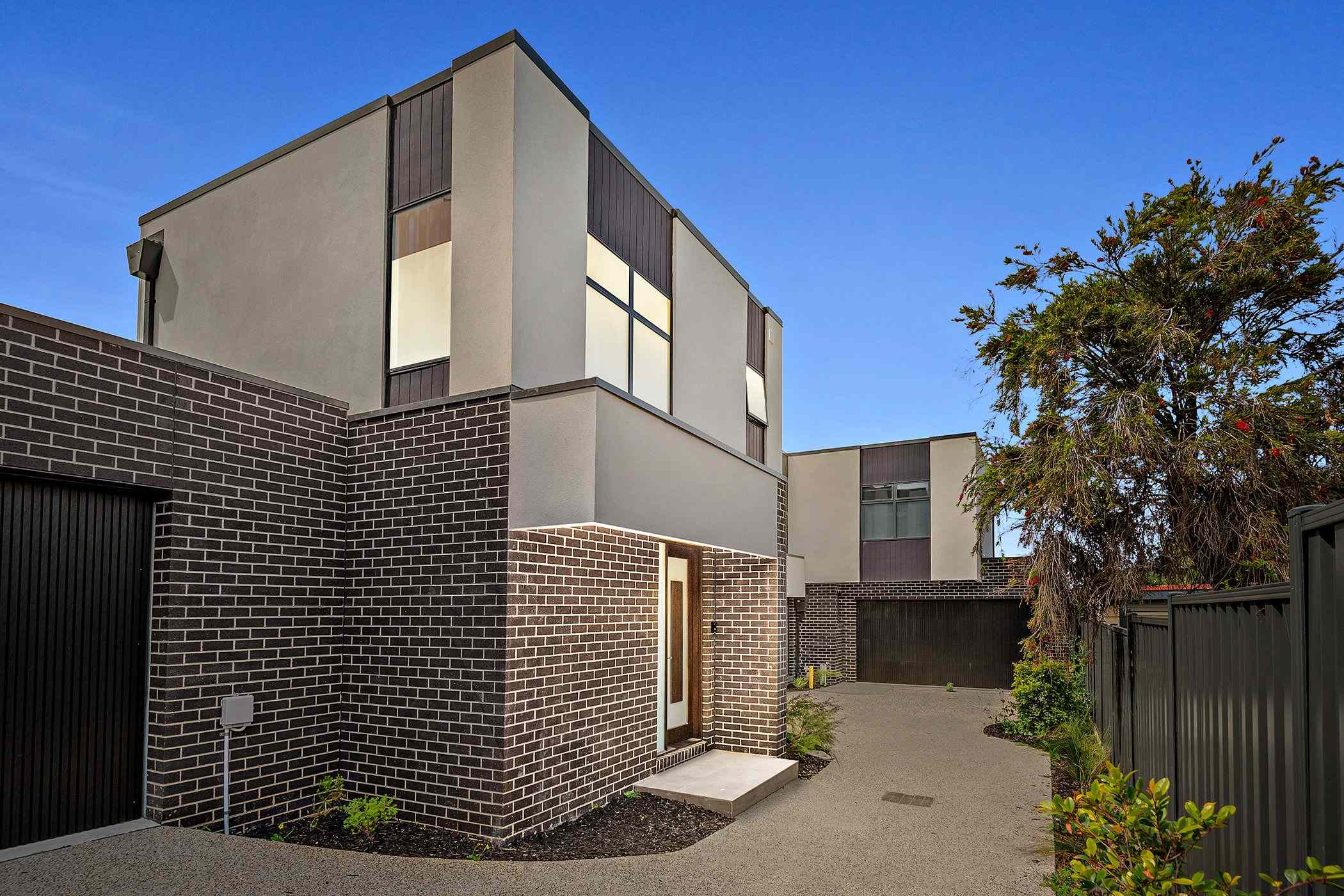 Modern living with pristine coastline position: VIC Carrum, VIC 3197 Townhouse | Prop-GPT the AI-Powered Property Portal