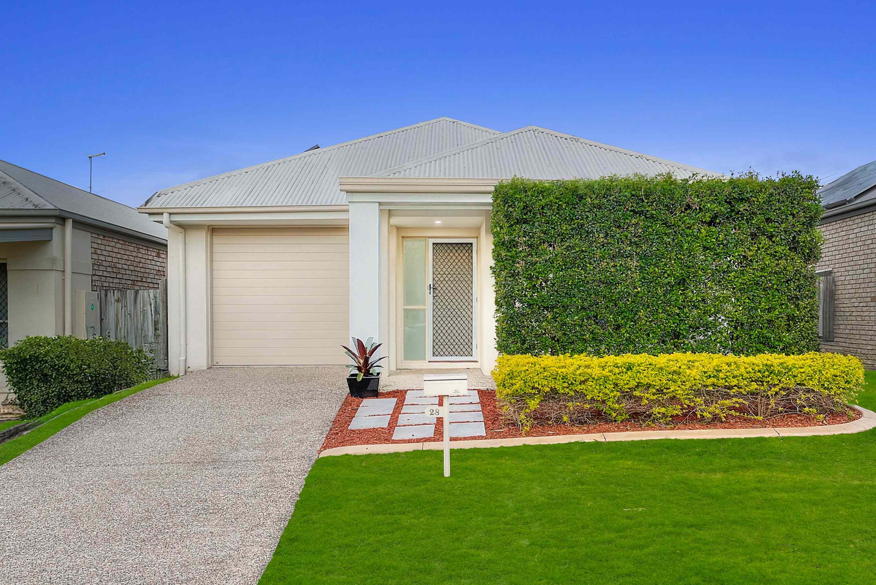 Effortless Lifestyle Living in a Sought-After Location!: QLD North Lakes, QLD 4509 House | Prop-GPT the AI-Powered Property Portal