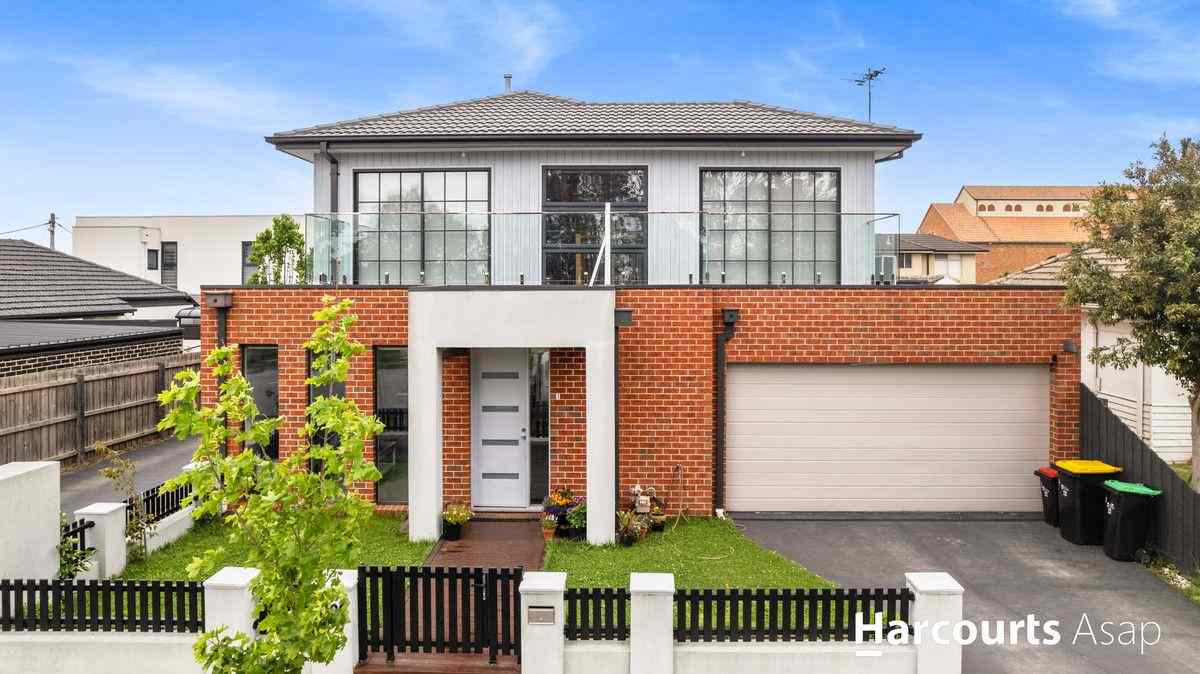 Prop-GPT: House: VIC Dandenong, VIC 3175 1/22 Ann Street, Dandenong, VIC 3175 - Townhouse for Sale - harcourts.net