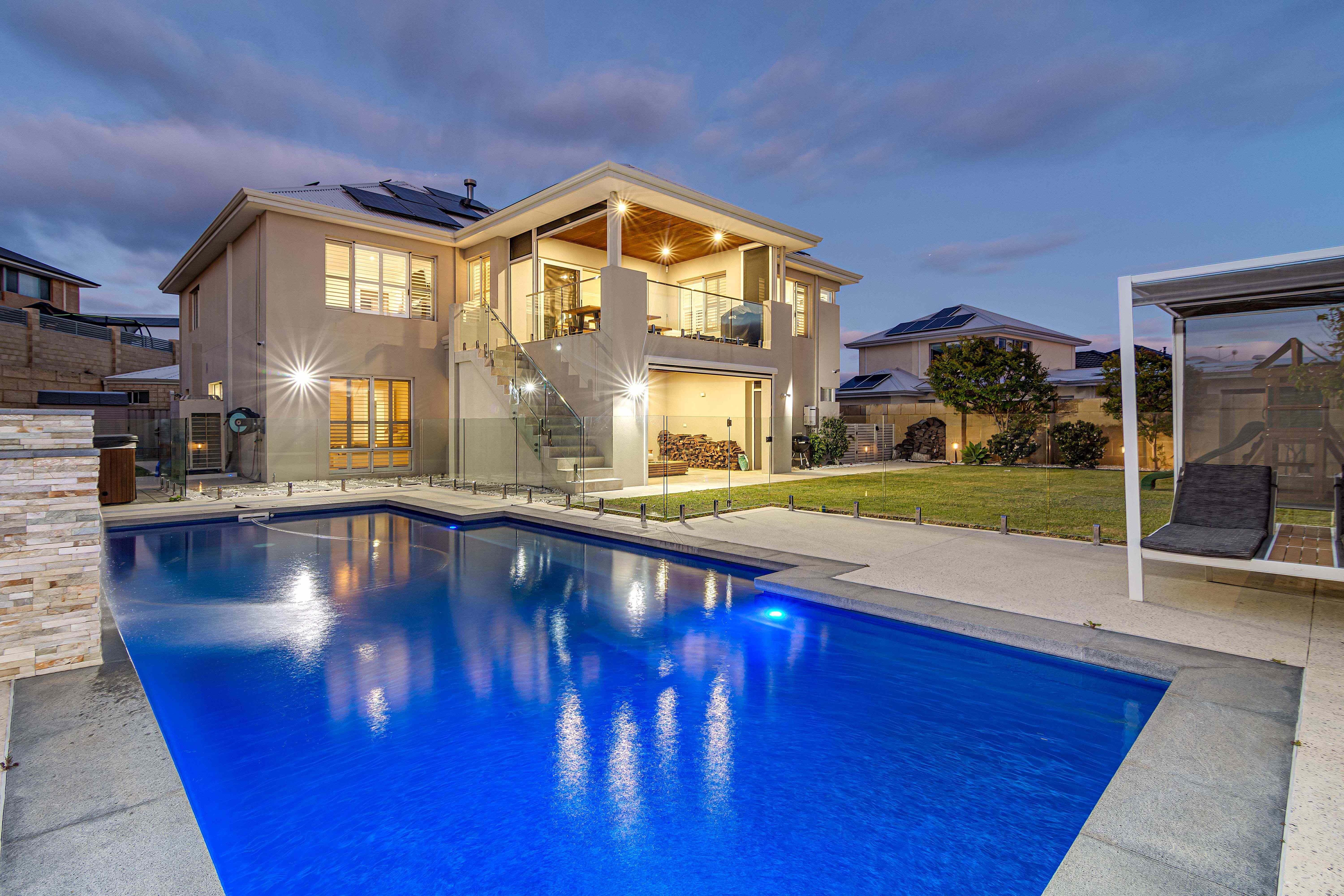 Prop-GPT: House: WA Jindalee, WA 6036 T H E  E X T R A O R D I N A R Y... ! ! !