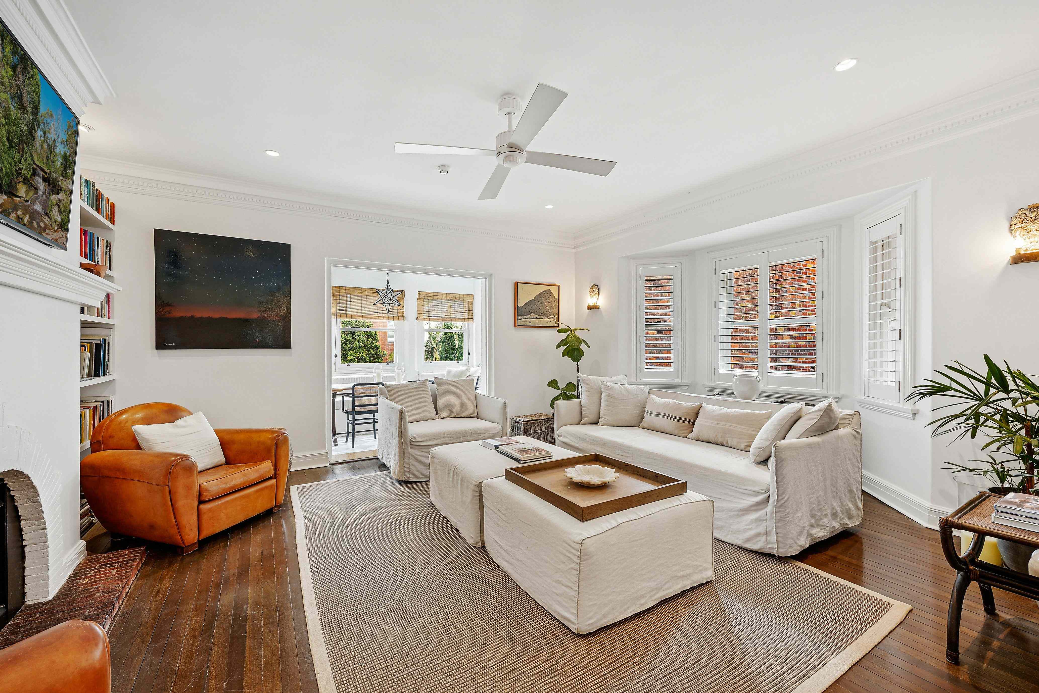 Renovated Apartment with Water Glimpses in Prestigious Point Piper: NSW Point Piper, NSW 2027 Apartment | Prop-GPT the AI-Powered Property Portal