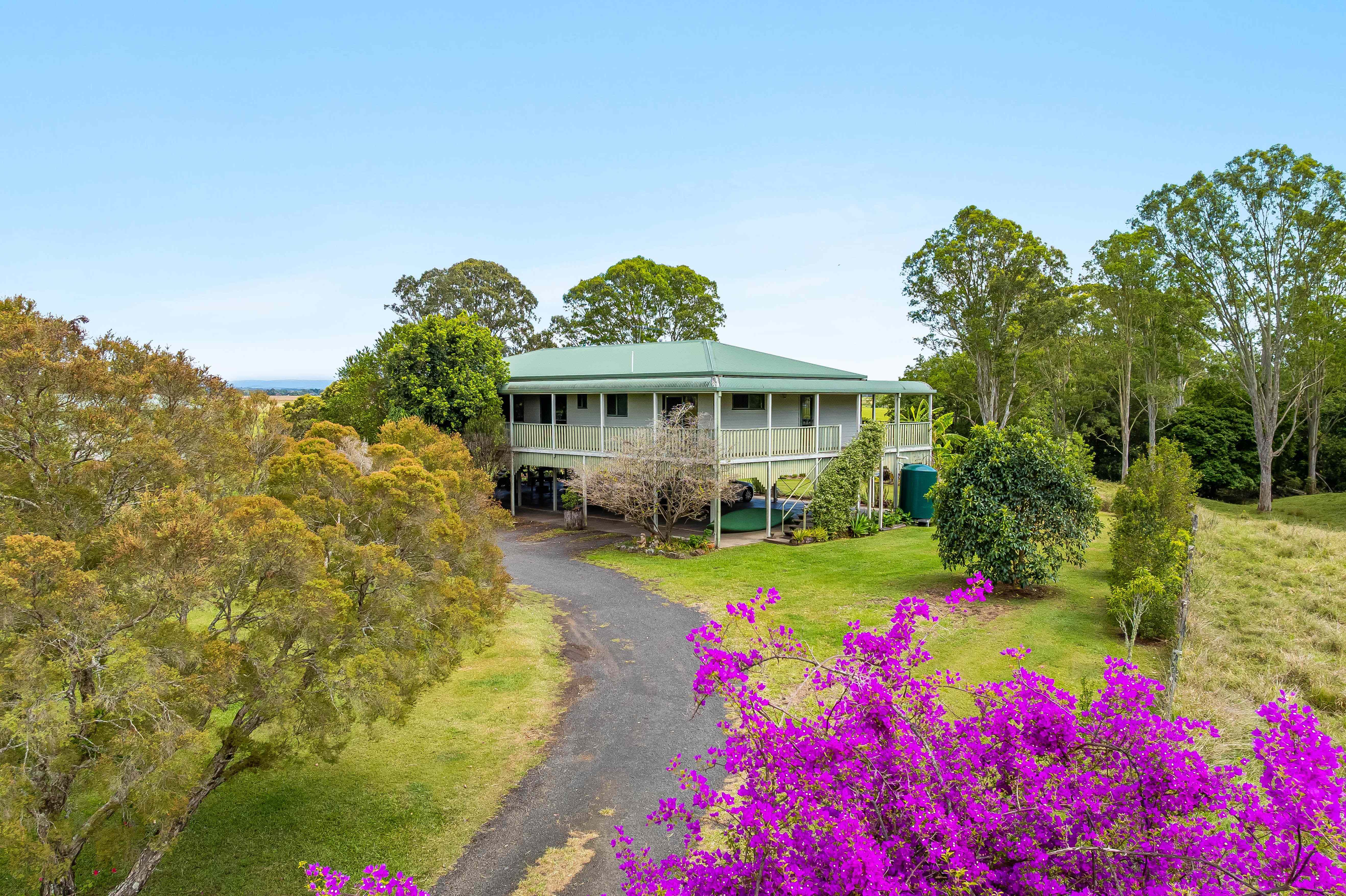 Prop-GPT: House: NSW North Casino, NSW 2470 Space, Lifestyle & Country Charm!