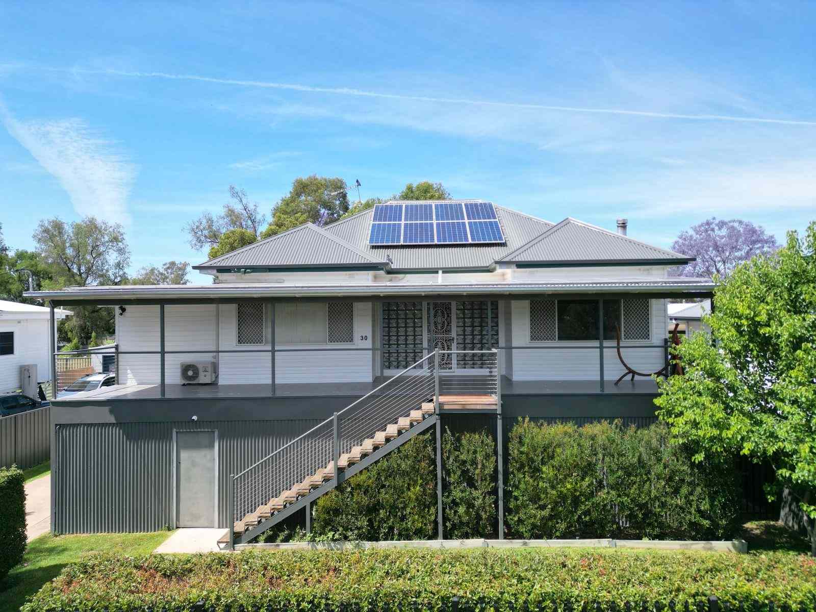 LOOK AT ME IN NORTH MOREE!: NSW Moree, NSW 2400 House | Prop-GPT the AI-Powered Property Portal