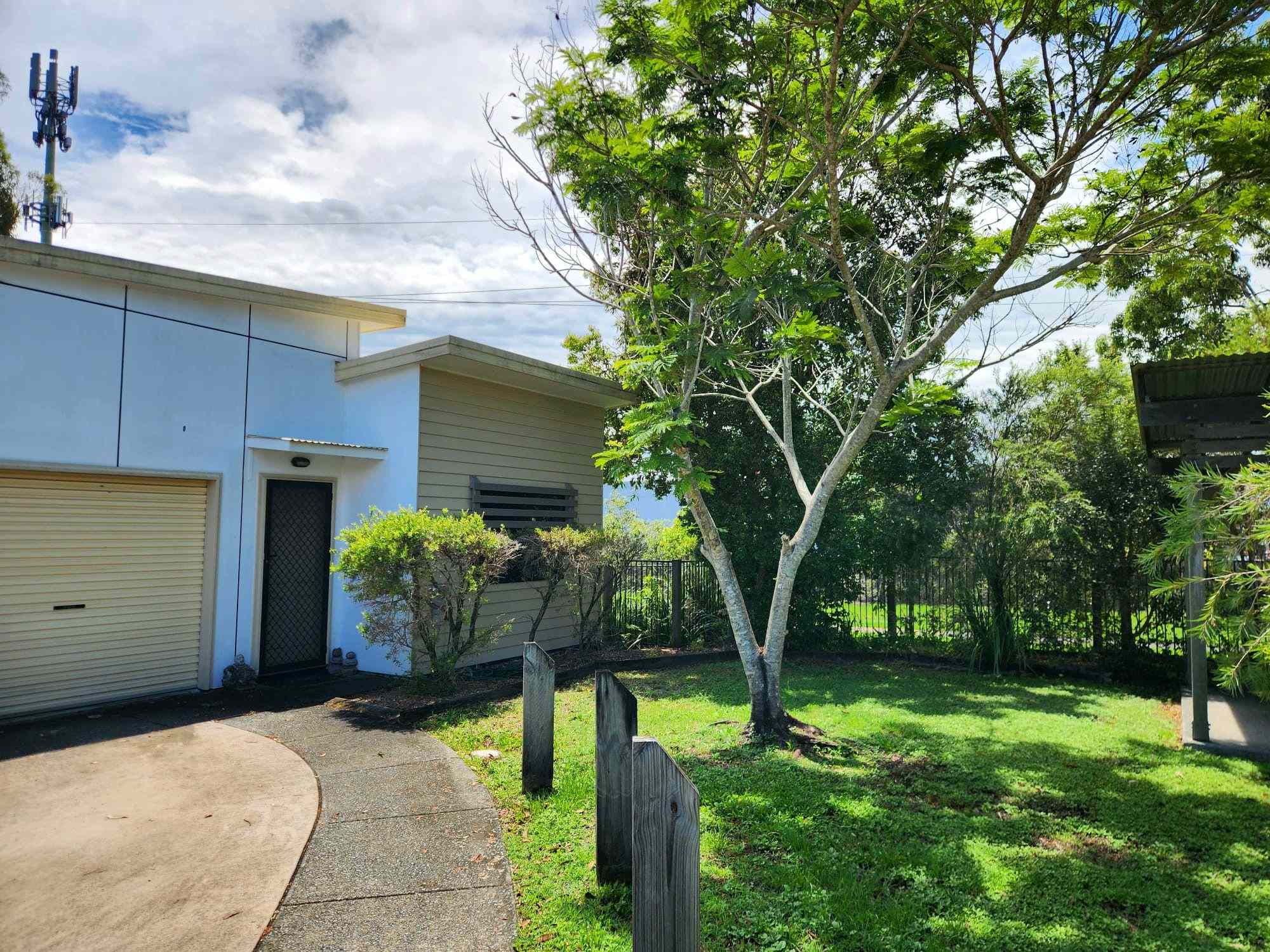 Off Market Opportunity - End Unit Comfort & Convenience in the Heart of Eagleby!: QLD Eagleby, QLD 4207 Townhouse | Prop-GPT the AI-Powered Property Portal