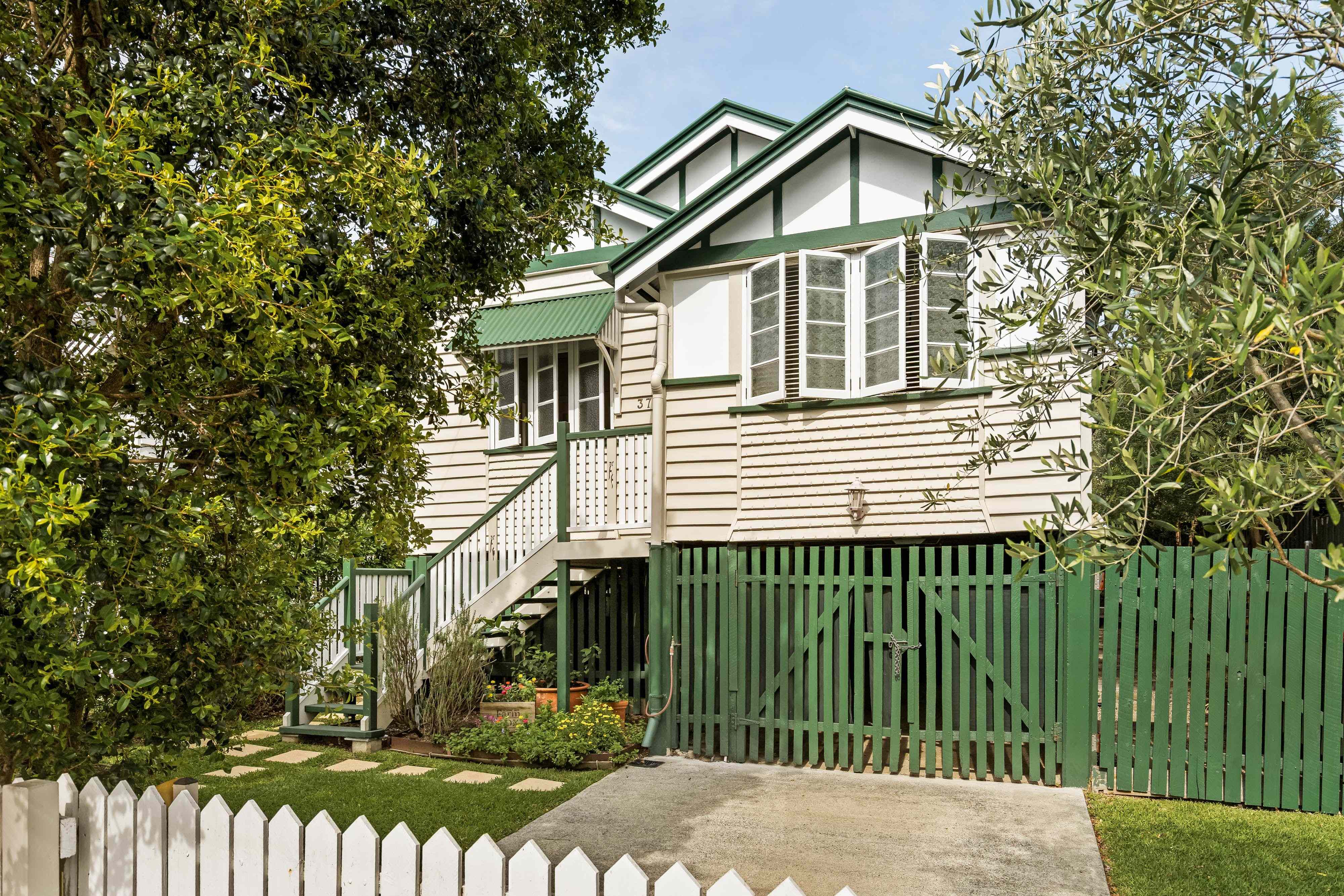 Charming Character Cottage on Kedron Border: QLD Stafford, QLD 4053 House | Prop-GPT the AI-Powered Property Portal