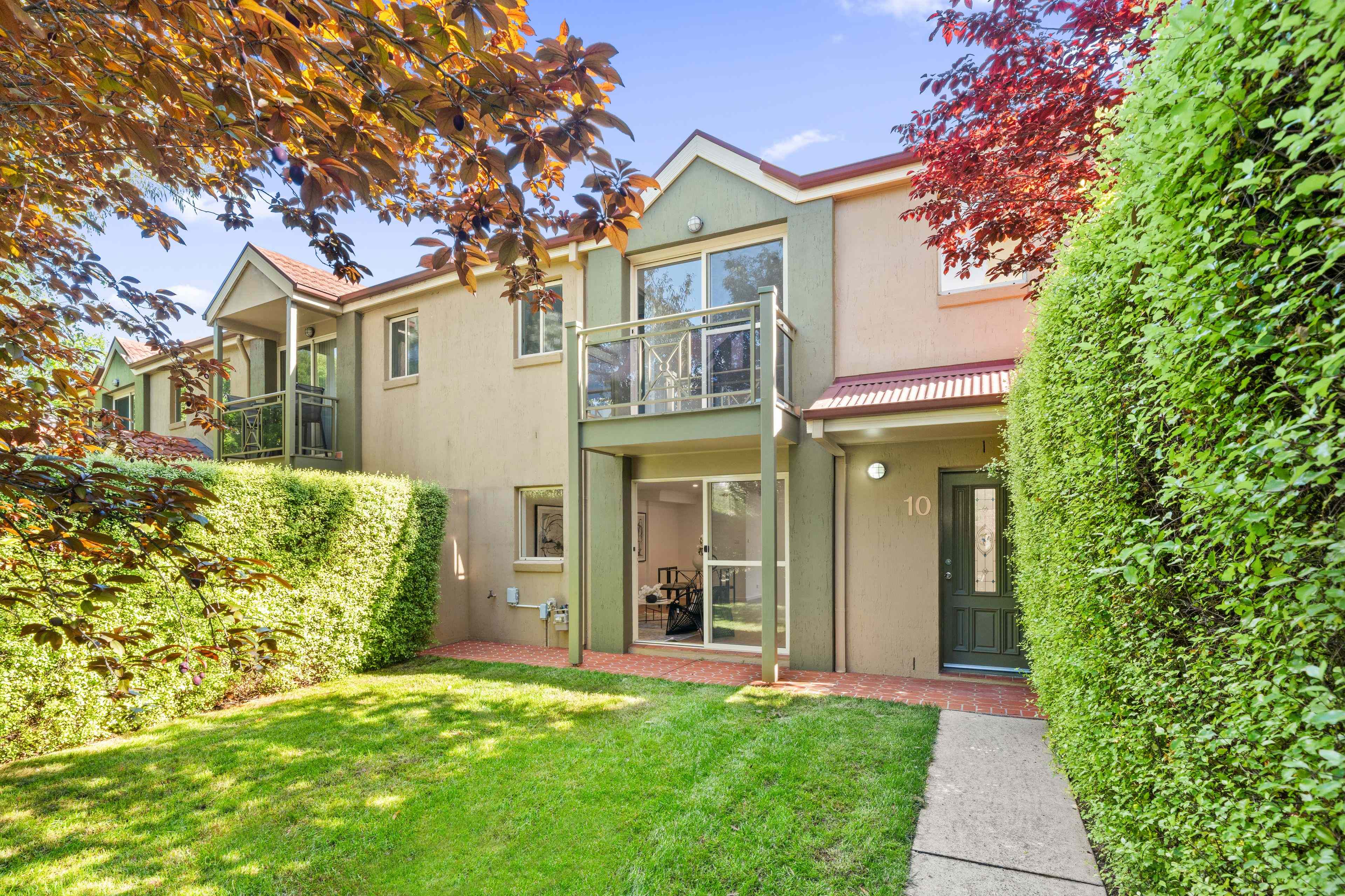 Fully renovated Townhouse in Boldrewood Park: ACT Turner, ACT 2612 Townhouse | Prop-GPT the AI-Powered Property Portal