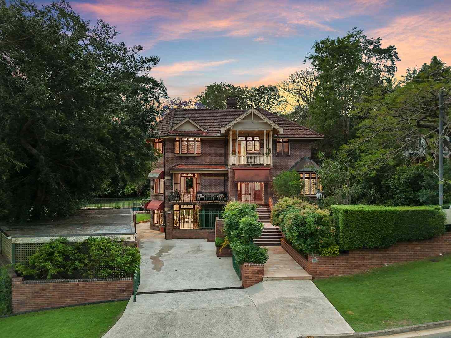 47 Dunella Street, SHERWOOD, QLD 4075 - House for Sale - harcourts.net: QLD Sherwood, QLD 4075 House | Prop-GPT the AI-Powered Property Portal