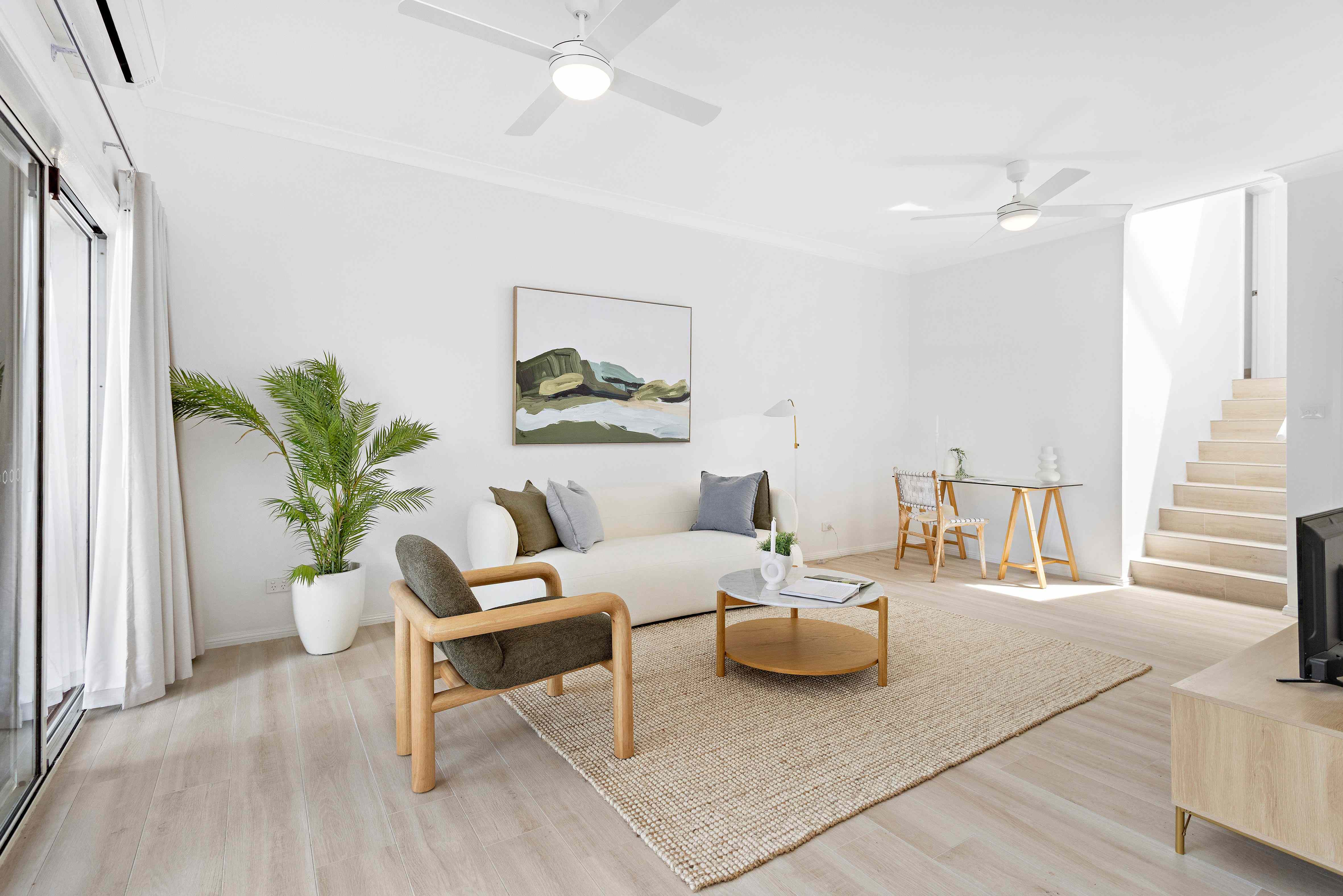 Stunning renovated townhouse with views: NSW Kiama, NSW 2533 Townhouse | Prop-GPT the AI-Powered Property Portal