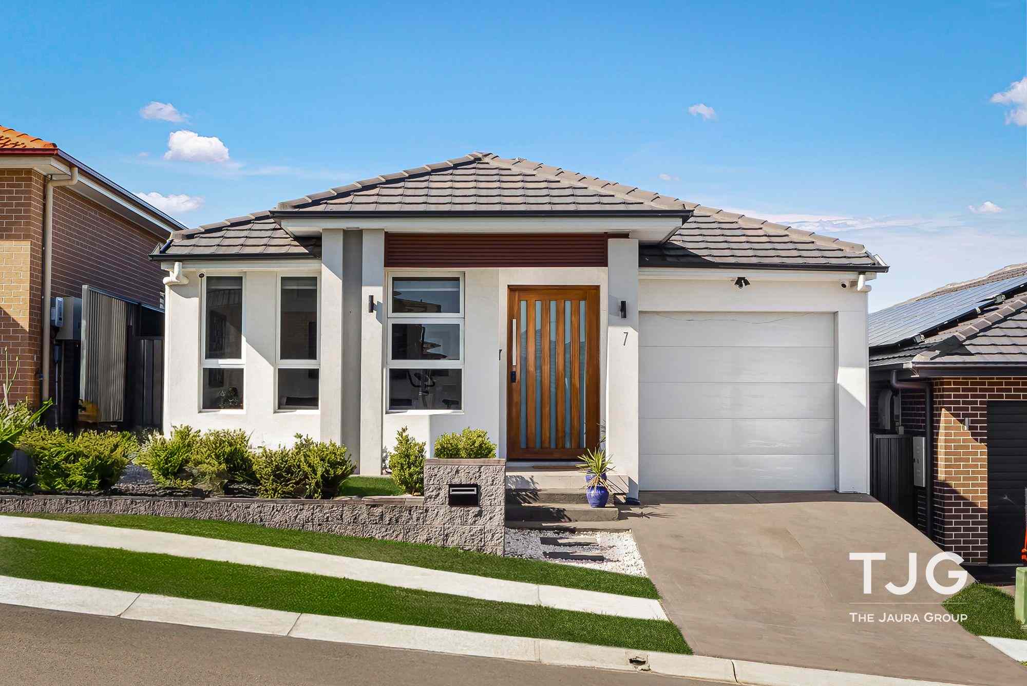 Where Contemporary Design Meets Family Functionality: NSW Box Hill, NSW 2765 House | Prop-GPT the AI-Powered Property Portal