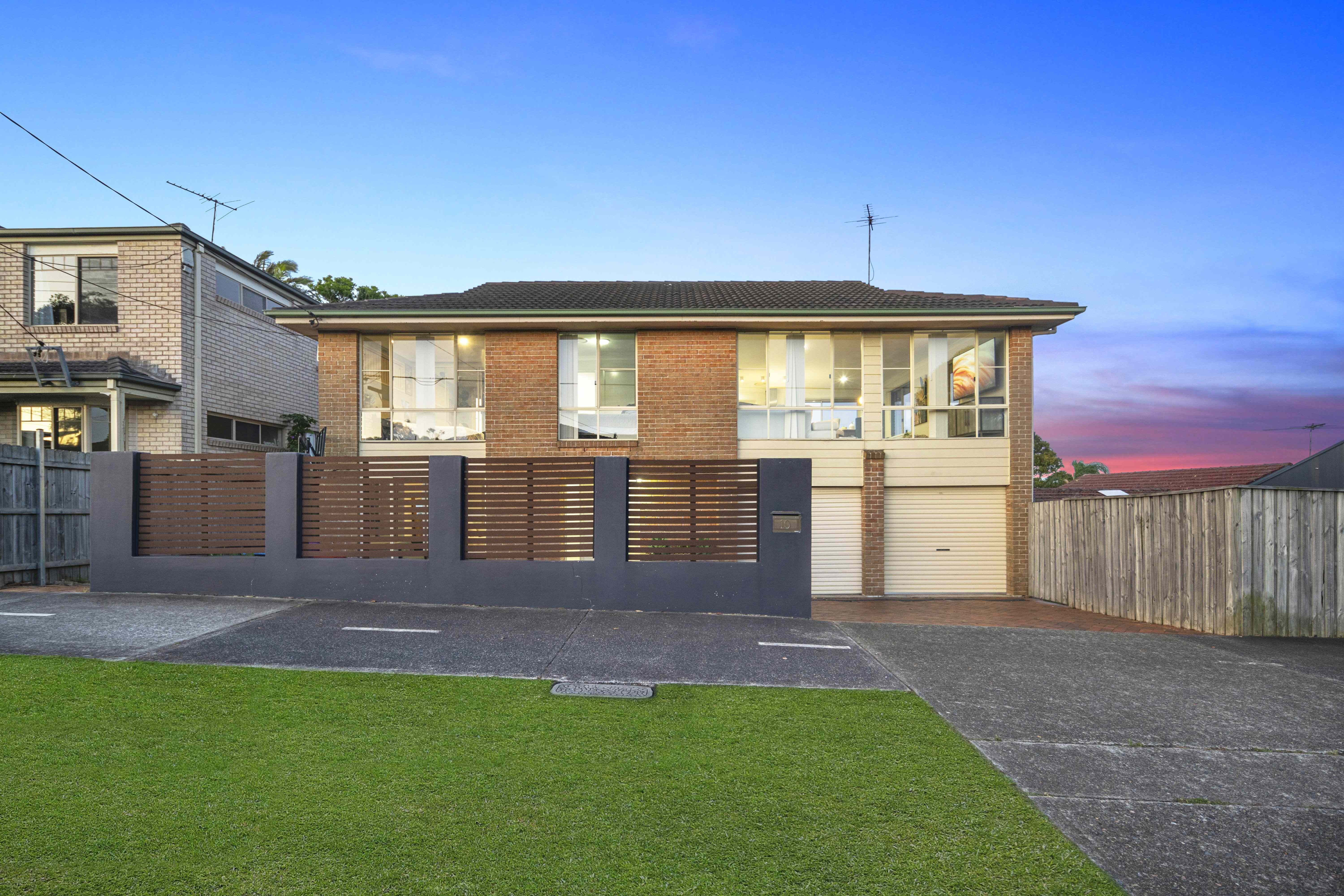 Relaxed Family Comfort with Spectacular Ocean Views: NSW Dee Why, NSW 2099 House | Prop-GPT the AI-Powered Property Portal