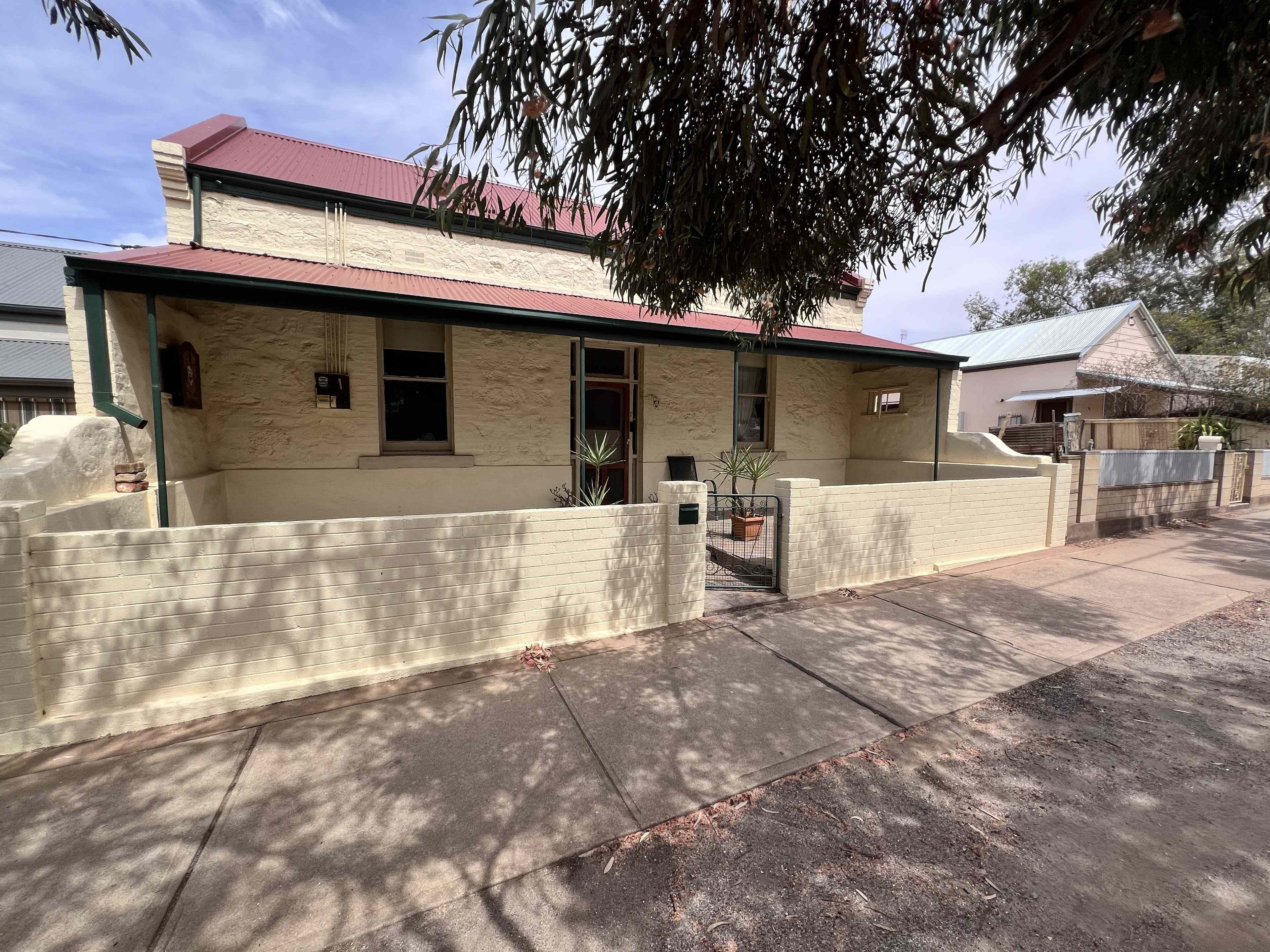 Leased $290pw: NSW South Broken Hill, NSW 2880 House | Prop-GPT the AI-Powered Property Portal