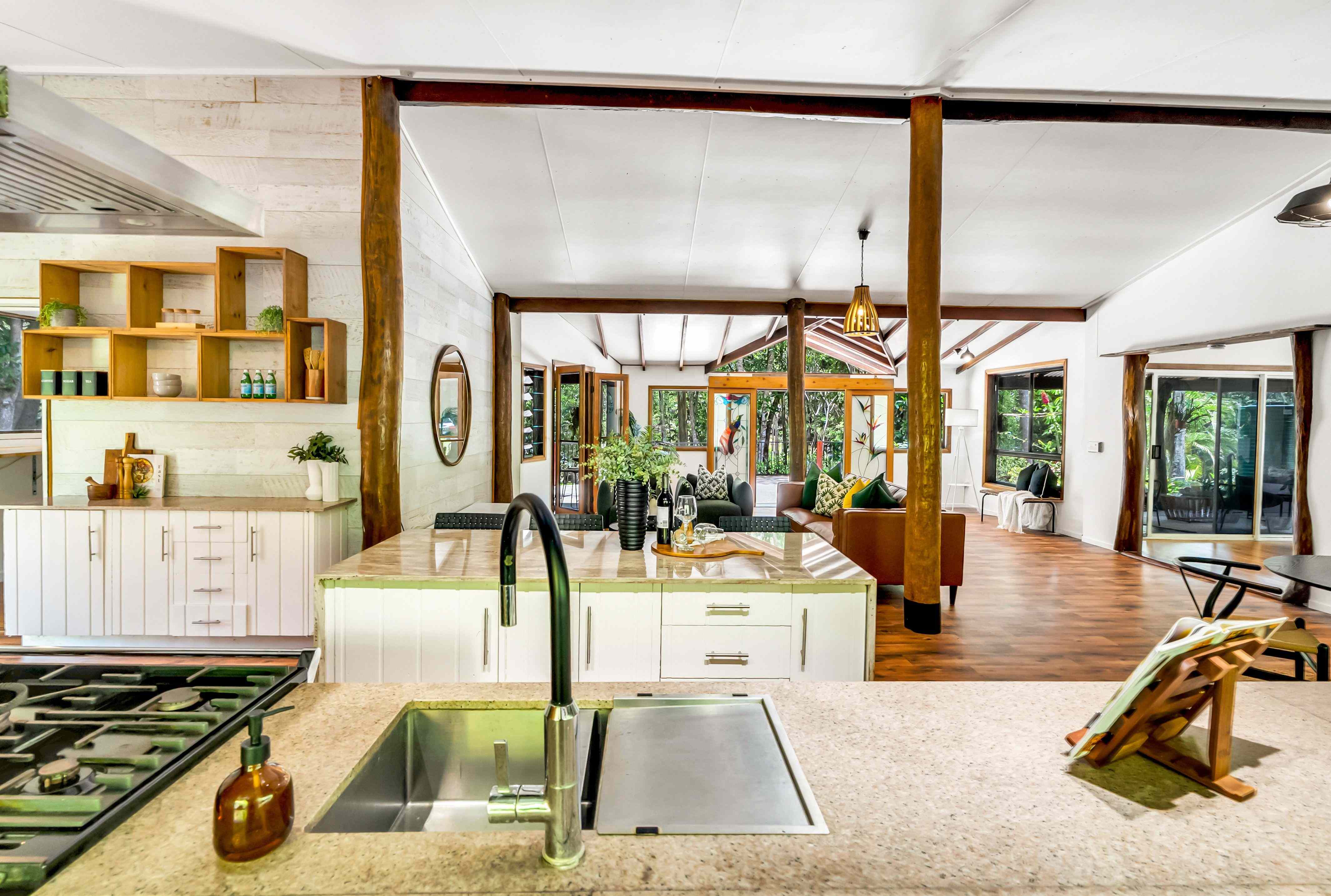 DELIGHTFULLY DIFFERENT: QLD Speewah, QLD 4881 House | Prop-GPT the AI-Powered Property Portal