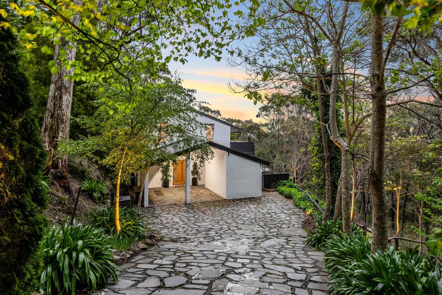 33 Vantage Way, CRAFERS, SA 5152 - House for Sale - harcourts.net: SA Crafers, SA 5152 House | Prop-GPT the AI-Powered Property Portal