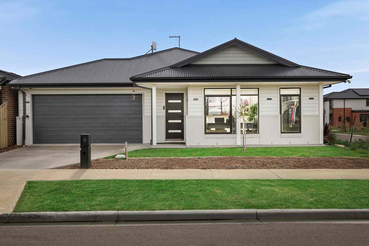 12 Devonia Avenue, FRASER RISE, VIC 3336 - House for Sale - harcourts.net:   House | Prop-GPT the AI-Powered Property Portal