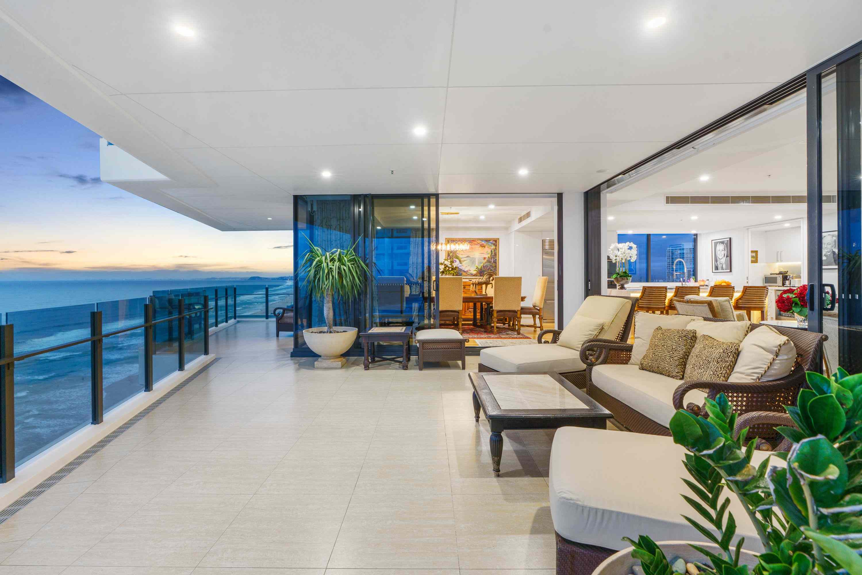 Entire Floor Beachfront Apartment - Residential Only Building: QLD Surfers Paradise, QLD 4217 Apartment | Prop-GPT the AI-Powered Property Portal