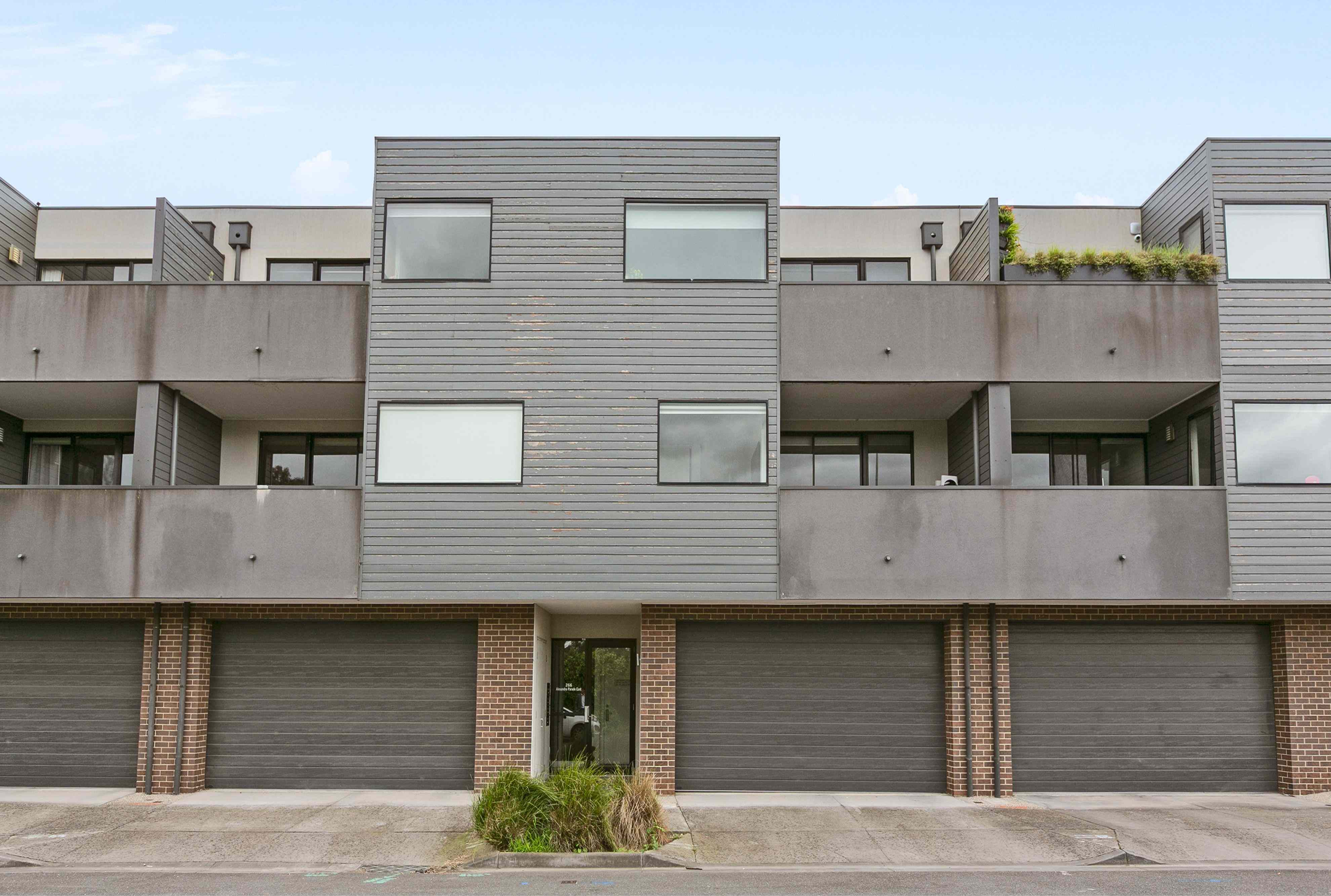 Effortless Inner City Living: VIC Clifton Hill, VIC 3068 House | Prop-GPT the AI-Powered Property Portal