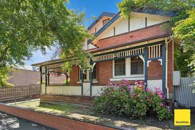 Residential renovator, Commercial or Business Opportunity or CBD Investment!: VIC East Bendigo, VIC 3550 House | Prop-GPT the AI-Powered Property Portal