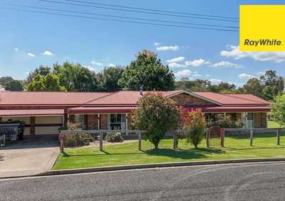 'The Complete Family Package on a Massive 1863sqm Block!': NSW Inverell, NSW 2360 House | Prop-GPT the AI-Powered Property Portal