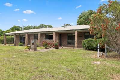 Solid Home on 1,039m² Corner Block - Renovation Opportunity: VIC Avenel, VIC 3664 House | Prop-GPT the AI-Powered Property Portal