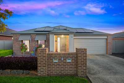 Stunning Family Entertainer in Sought After Winter Valley:   House | Prop-GPT the AI-Powered Property Portal