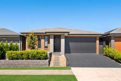 Modern Family Living in a Premium Oran Park Location: NSW Oran Park, NSW 2570 House | Prop-GPT the AI-Powered Property Portal