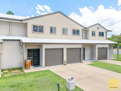 TOWNHOUSE IN FANTASTIC LOCATION: QLD Emerald, QLD 4720 Townhouse | Prop-GPT the AI-Powered Property Portal
