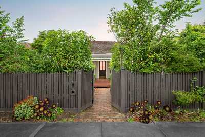 Charm, Character & Convenience: VIC Macleod, VIC 3085 House | Prop-GPT the AI-Powered Property Portal