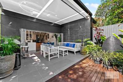 Highgate Hill House Alternative: QLD Highgate Hill, QLD 4101 Townhouse | Prop-GPT the AI-Powered Property Portal