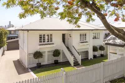 Timeless Character Meets Modern Charm on 810sqm: QLD Hawthorne, QLD 4171 House | Prop-GPT the AI-Powered Property Portal