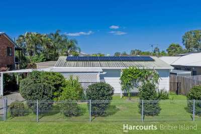 20 Dianthus Ave, BANKSIA BEACH, QLD 4507 - House for Sale - harcourts.net: QLD Banksia Beach, QLD 4507 House | Prop-GPT the AI-Powered Property Portal