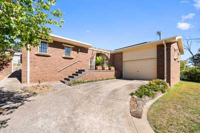A Generational Giralang Gem with Poolside Entertaining: ACT Giralang, ACT 2617 House | Prop-GPT the AI-Powered Property Portal