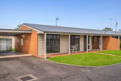 Stylish, Central and Set to Impress!: VIC Colac, VIC 3250 Unit | Prop-GPT the AI-Powered Property Portal
