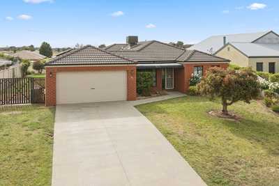 Modern Family Living in a Prime Barooga Location: NSW Barooga, NSW 3644 House | Prop-GPT the AI-Powered Property Portal