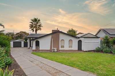 The Ultimate Family Entertainer: SA Morphett Vale, SA 5162 House | Prop-GPT the AI-Powered Property Portal