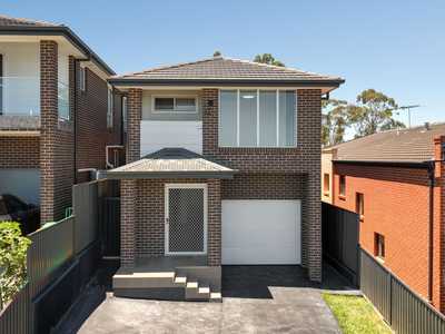 Modern Living in Prime Location: NSW Casula, NSW 2170 House | Prop-GPT the AI-Powered Property Portal