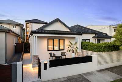 Magnificent Family Entertainer: NSW Eastlakes, NSW 2018 House | Prop-GPT the AI-Powered Property Portal