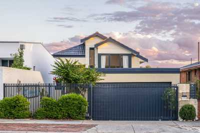 Elevated Location with Expansive Views: WA North Fremantle, WA 6159 House | Prop-GPT the AI-Powered Property Portal