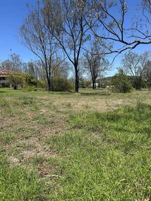Well Situated - Premium Acreage Block for Development: QLD Glen Esk, QLD 4312 Land | Prop-GPT the AI-Powered Property Portal