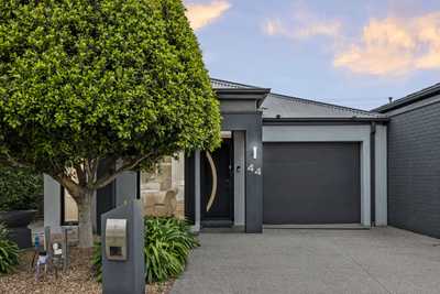 Entertainers' Dream in Prime Epping: VIC Epping, VIC 3076 House | Prop-GPT the AI-Powered Property Portal