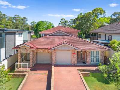 ULTIMATE FAMILY DUPLEX WITH TWO LIVING AREAS & HUGE BACKYARD: NSW Old Guildford, NSW 2161 DuplexSemi-detached | Prop-GPT the AI-Powered Property Portal
