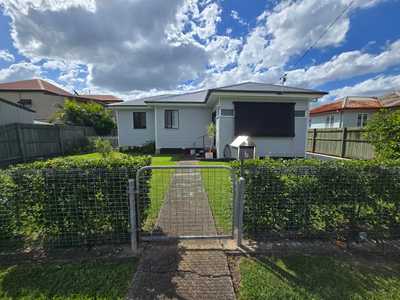Great Location And As Cute As A Button!: QLD Pallas Street Maryborough, QLD 4650 House | Prop-GPT the AI-Powered Property Portal