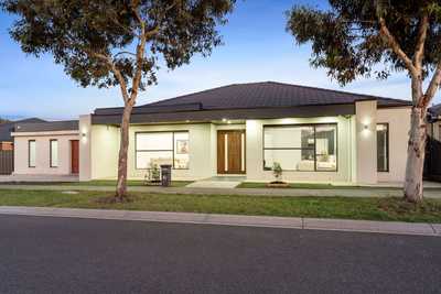 Single-level Masterpiece on 581m2*: VIC Craigieburn, VIC 3064 House | Prop-GPT the AI-Powered Property Portal