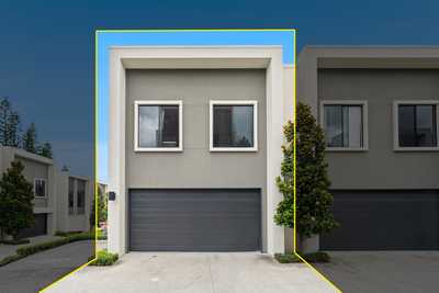 Stylish & Spacious Townhouse in a Prime Location!: QLD Richlands, QLD 4077 Townhouse | Prop-GPT the AI-Powered Property Portal